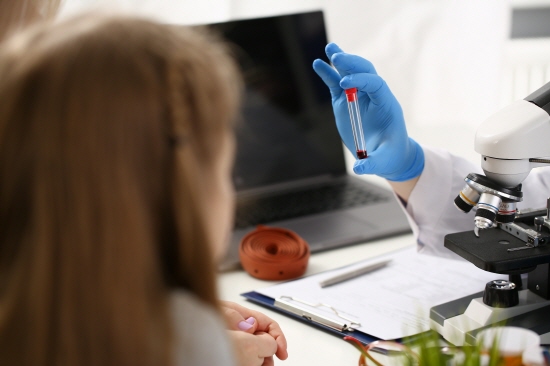 서울대병원, 소아 조혈모세포이식 치명적 합병증 고위험군 ‘항암 전’ 예측 기술 개발